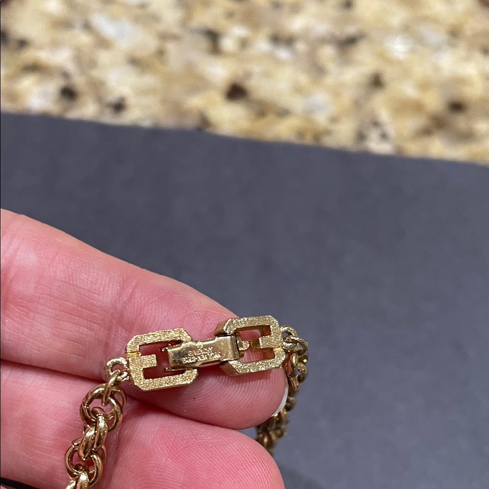 Givenchy Gold Chunky Rope Bracelet - Picture 2 of 6